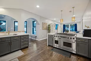 5318 Denton Dr, Dallas, TX 75235 - Photo 13