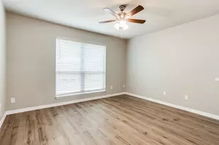 3000 Hilltop Dr, Euless, TX 76039 - Photo 11