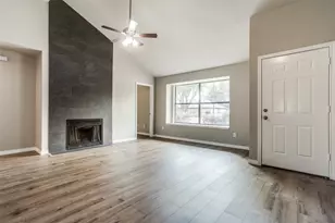 3000 Hilltop Dr, Euless, TX 76039 - Photo 5