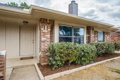3000 Hilltop Drive, Euless, TX 76039 - Photo 3