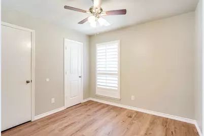 3002 Hilltop Drive, Euless, TX 76039 - Photo 13