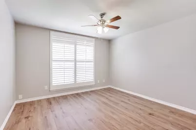 3002 Hilltop Drive, Euless, TX 76039 - Photo 11