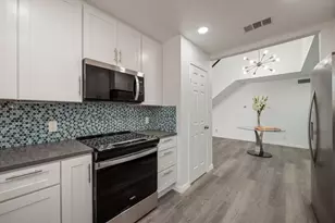 6215 Post Oak Terrace, Fort Worth, TX 76112 - Photo 11
