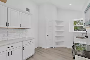 2607 Winter Oak St, Dallas, TX 75227 - Photo 15