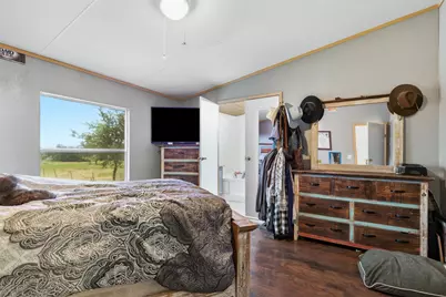 9132 Windmill Court W, Cleburne, TX 76033 - Photo 21
