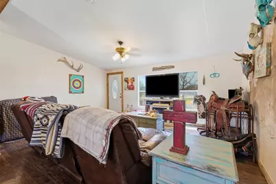 9132 Windmill Court W, Cleburne, TX 76033 - Photo 7