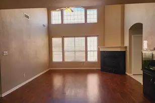 8115 Sycamore Dr, Irving, TX 75063 - Photo 3