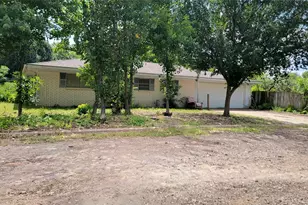 706 W 4th, Clarksville, TX 75426 - Photo 35