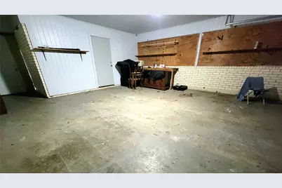 706 W Fourth, Clarksville, TX 75426 - Photo 23