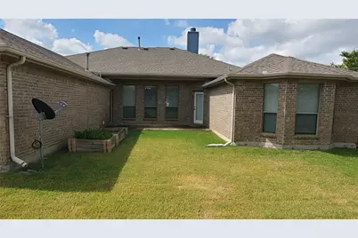 301 Ponderosa Trail, Murphy, TX 75094 - Photo 5