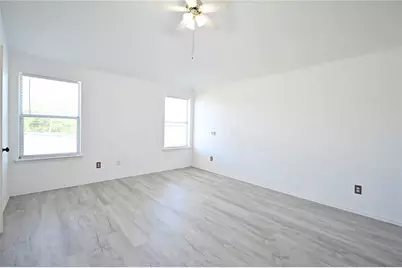 1631 Mt Zion Drive, Arlington, TX 76018 - Photo 11
