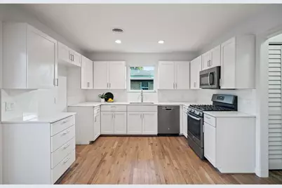 10208 San Lorenzo Drive, Dallas, TX 75228 - Photo 7