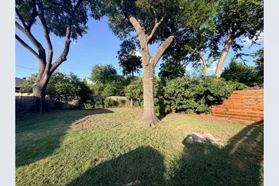 10208 San Lorenzo Drive, Dallas, TX 75228 - Photo 25