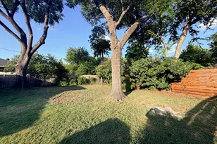 10208 San Lorenzo Dr, Dallas, TX 75228 - Photo 25