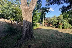 10208 San Lorenzo Dr, Dallas, TX 75228 - Photo 27