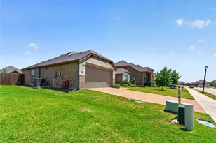 2819 Diamondback Dr, Melissa, TX 75454 - Photo 3