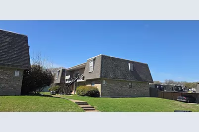 235 Vista Way #235, Benbrook, TX 76126 - Photo 1