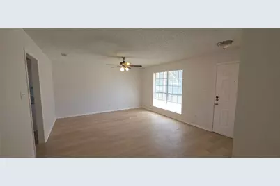 233 Vista Way #235, Benbrook, TX 76126 - Photo 5