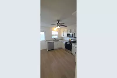 233 Vista Way #235, Benbrook, TX 76126 - Photo 7