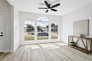 7113 Avington Way, Fort Worth, TX 76133 - Photo 3