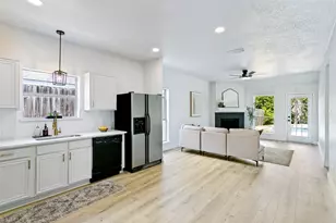 7113 Avington Way, Fort Worth, TX 76133 - Photo 9