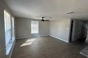 1128 Texas St, Waco, TX 76704 - Photo 3