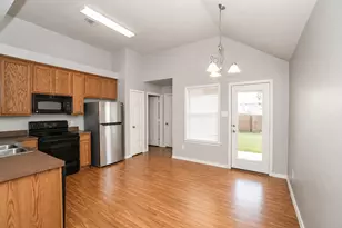 8826 Tucker St, Cross Roads, TX 76227 - Photo 5