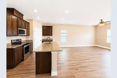 124 Canales Circle, Greenville, TX 75401 - Photo 5