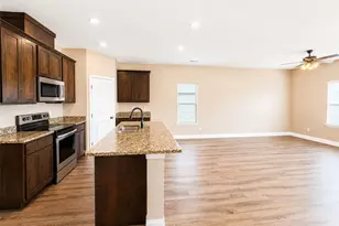 124 Canales Cir, Greenville, TX 75401 - Photo 5