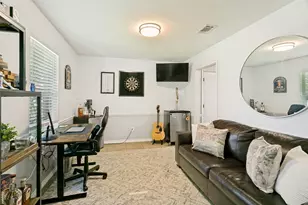 909 Hillside Ln, Flower Mound, TX 75028 - Photo 15