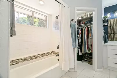 909 Hillside Lane, Flower Mound, TX 75028 - Photo 19