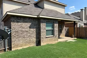 12045 Walden Wood Dr, Fort Worth, TX 76244 - Photo 33