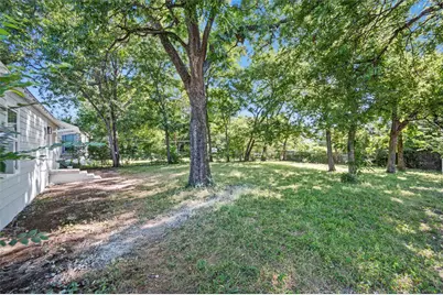 2321 Eastover Avenue, Fort Worth, TX 76105 - Photo 15