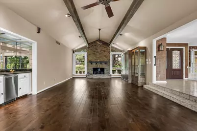 3716 Laguna Vista Drive, Waco, TX 76708 - Photo 3