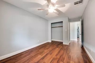 219 Red Wing Drive, Dallas, TX 75241 - Photo 11