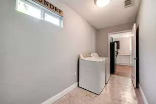 219 Red Wing Dr, Dallas, TX 75241 - Photo 7