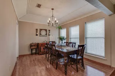 2805 Hedgeway Drive, Arlington, TX 76016 - Photo 11