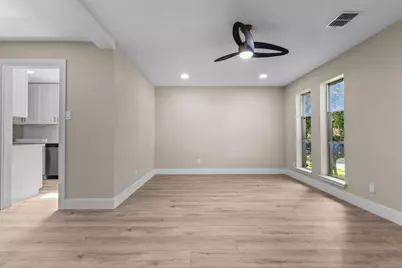 [Address not provided], Dallas, TX 75224 - Photo 7