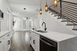 2224 Dyson St, Dallas, TX 75215 - Photo 7