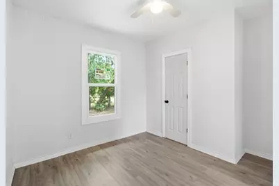 910 Loney Street, Fort Worth, TX 76104 - Photo 31