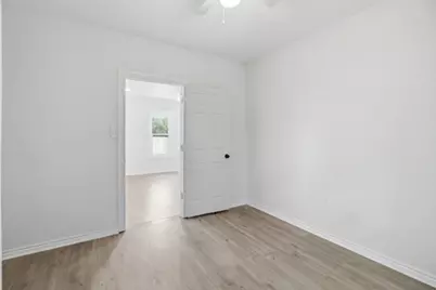 910 Loney Street, Fort Worth, TX 76104 - Photo 35