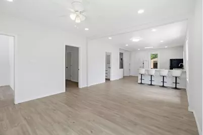 910 Loney Street, Fort Worth, TX 76104 - Photo 25