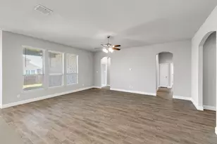 915 Timber Ridge Dr, Justin, TX 76247 - Photo 17