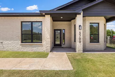 3700 Creek View Drive, McKinney, TX 75071 - Photo 3