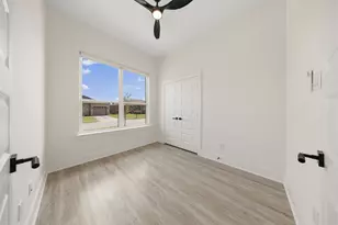 3700 Creek View Dr, McKinney, TX 75071 - Photo 23
