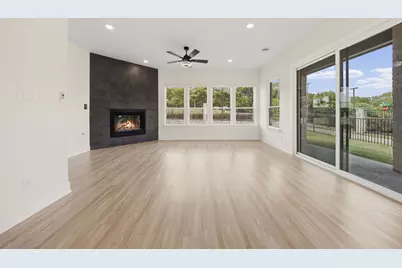 3700 Creek View Drive, McKinney, TX 75071 - Photo 9