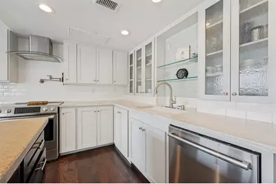 6211 W Northwest Highway #604, Dallas, TX 75225 - Photo 9