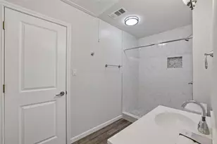 924 Nolte Dr, Dallas, TX 75208 - Photo 17
