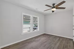 924 Nolte Dr, Dallas, TX 75208 - Photo 13