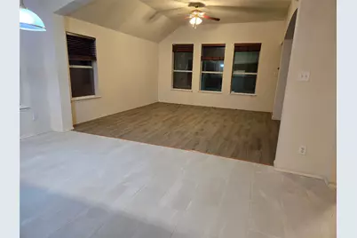 606 Zollman Court, Lancaster, TX 75146 - Photo 7
